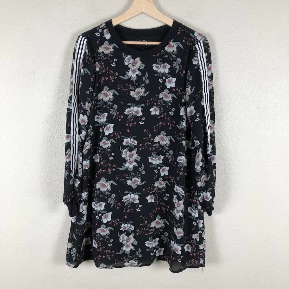 Love Reign Dress Black Floral Contrast Racer Stripes‎ Knee Length Size Small - Picture 2 of 16
